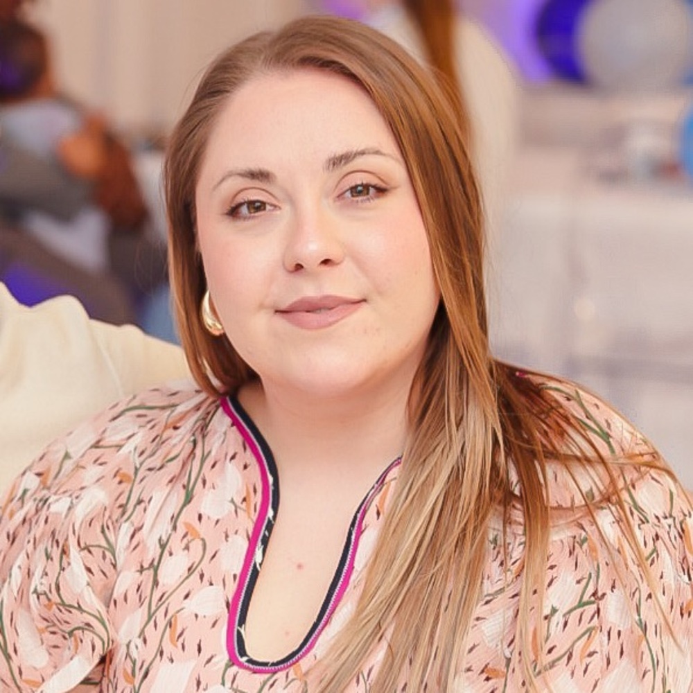 Meet your Posher, Julia